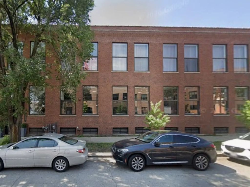 1517 W Carroll Avenue, Chicago