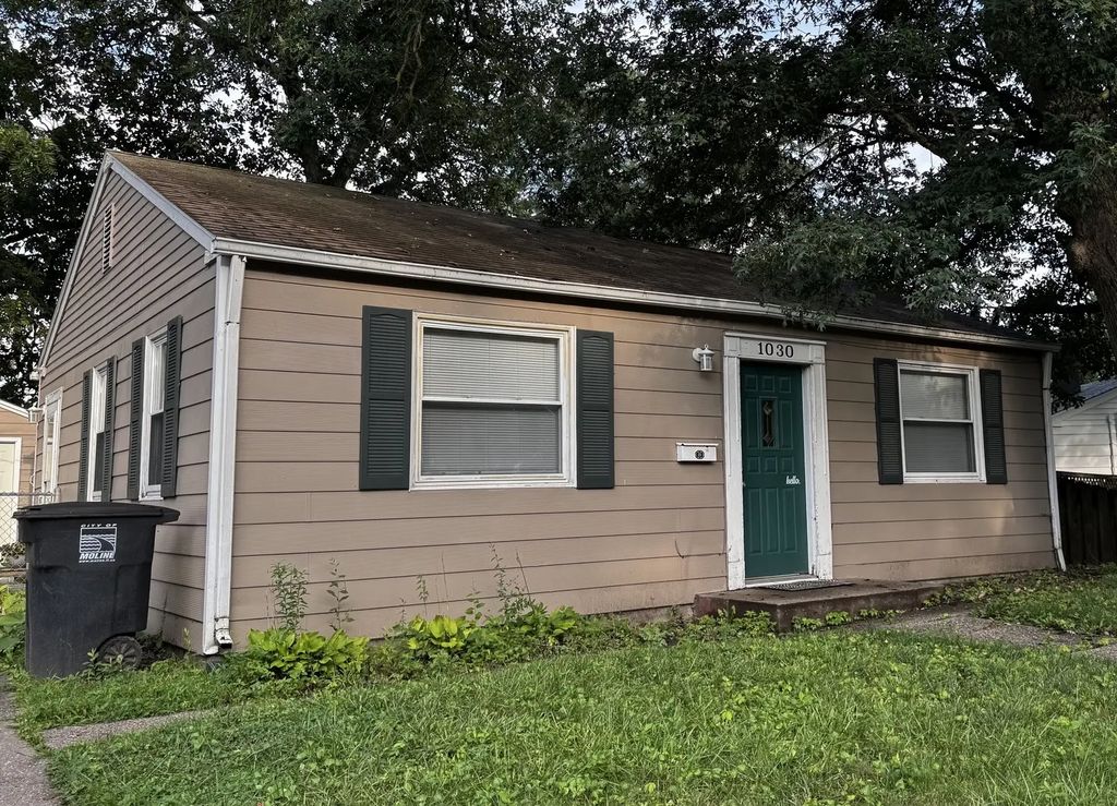 1030 38th Street, Moline