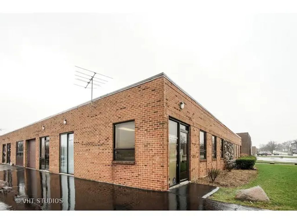 2385 Hammond Drive 9, Schaumburg
