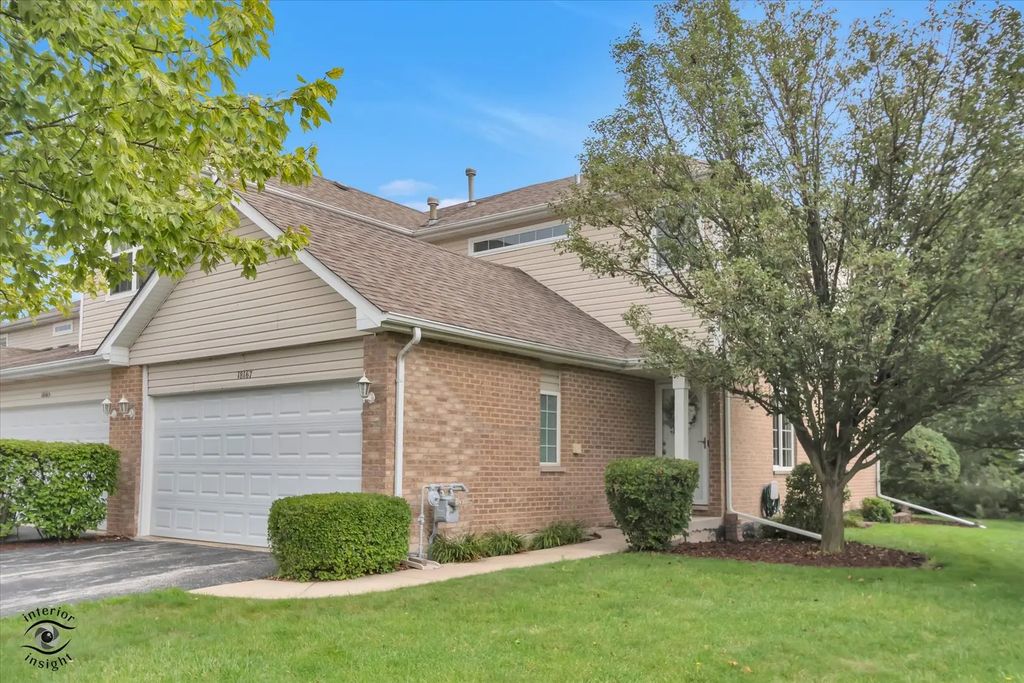 18167 Mager Drive, Tinley Park