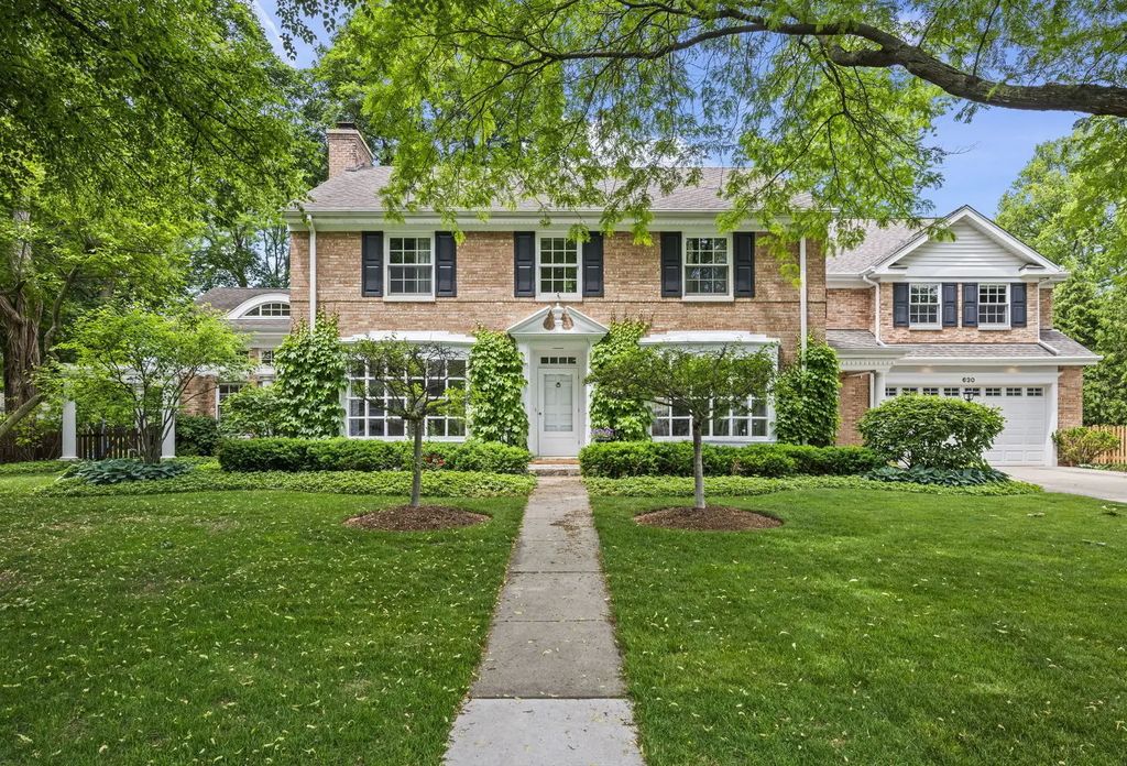 630 S Beverly Lane, Arlington Heights