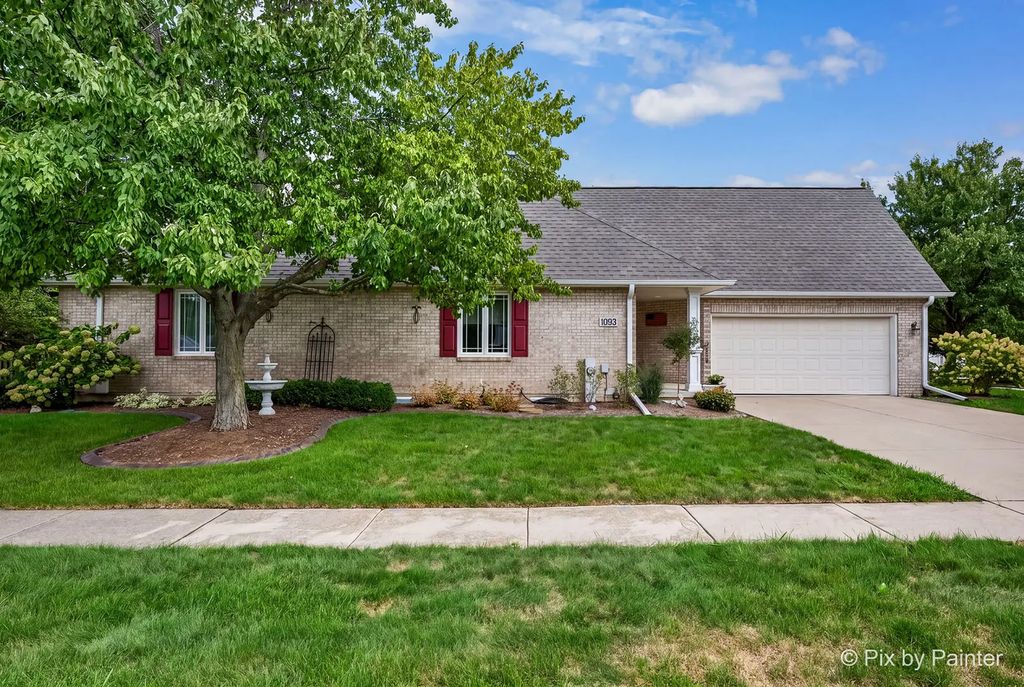 1093 First Street, Batavia