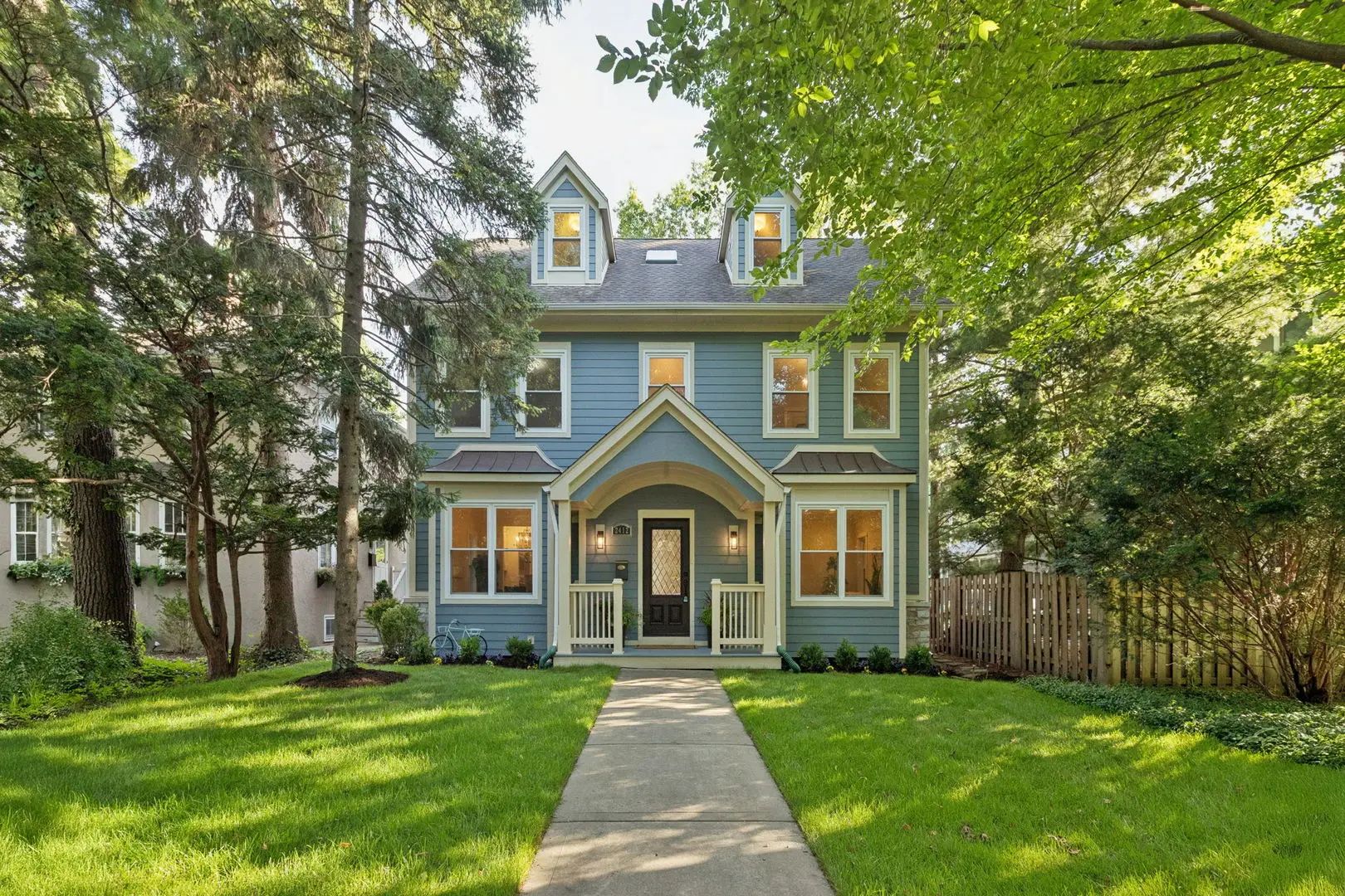 Photo of Listing #12742749