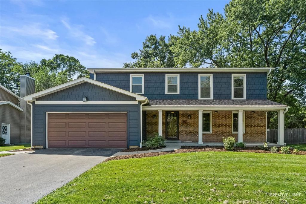 85 Cottonwood Circle, Batavia