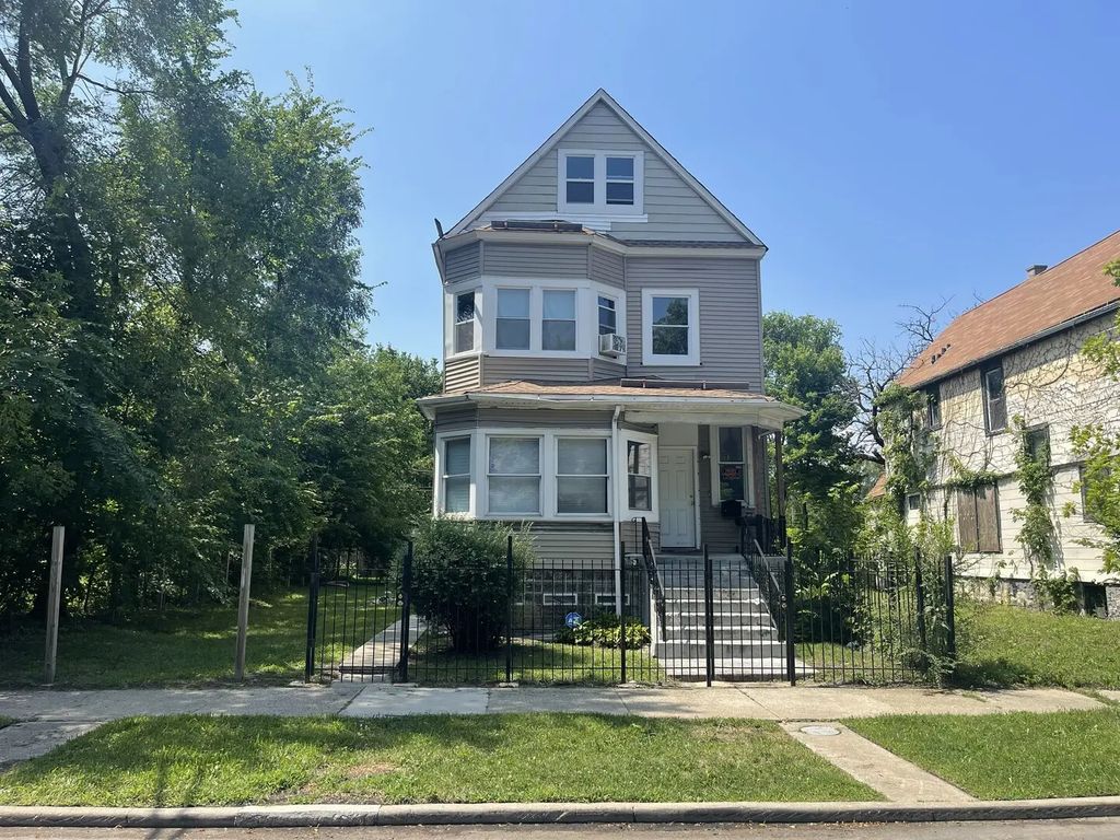 7006 S Normal Boulevard, Chicago