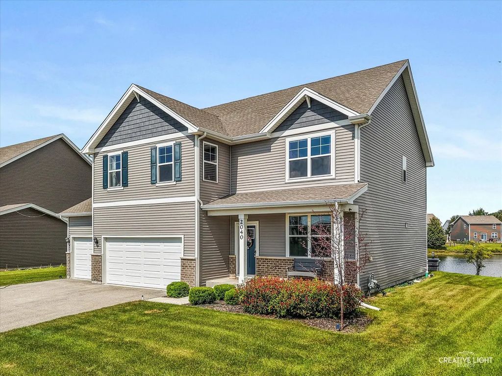 2040 Legacy Pointe Boulevard, Plainfield
