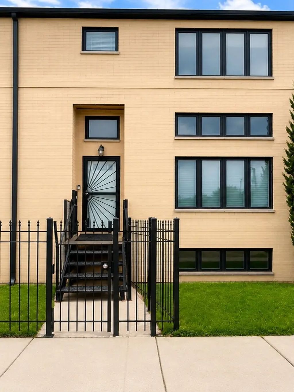 11501 S Vincennes Avenue, Chicago