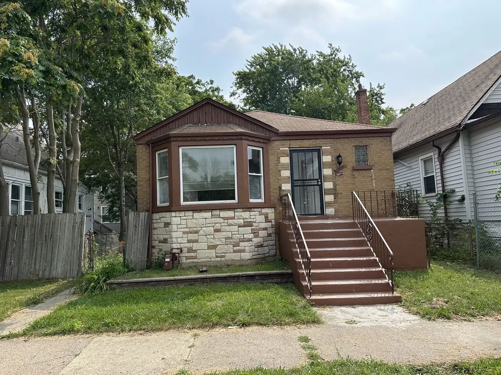 11953 S State Street, Chicago, 60628