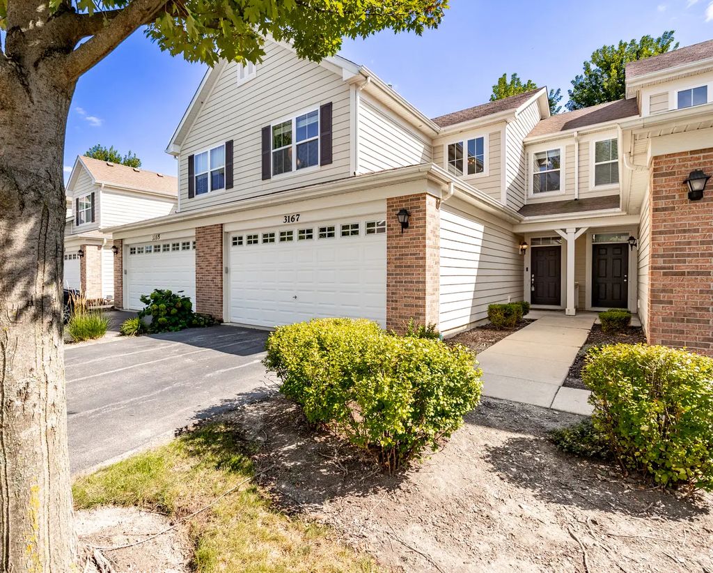 3167 Pearl Street, Elgin