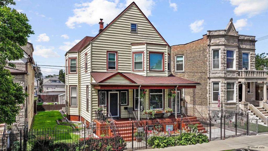 1936 N Tripp Avenue, Chicago, 60639