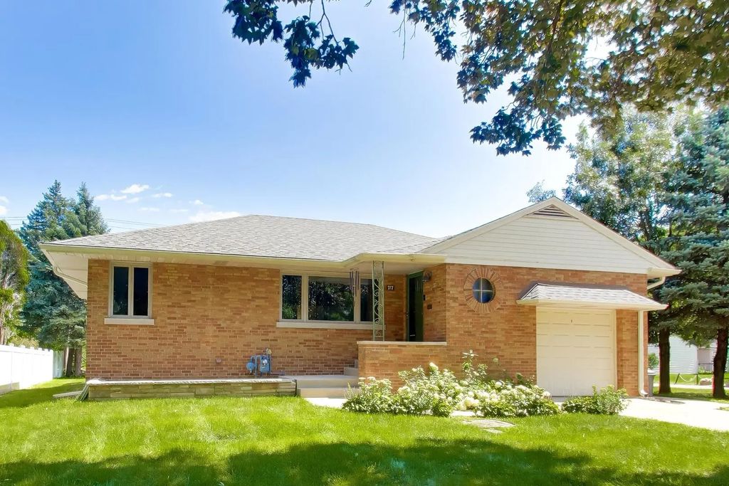 717 Newberry Avenue, La Grange Park, 60526