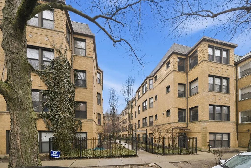 7633 N Greenview Avenue 3w, Chicago, 60626