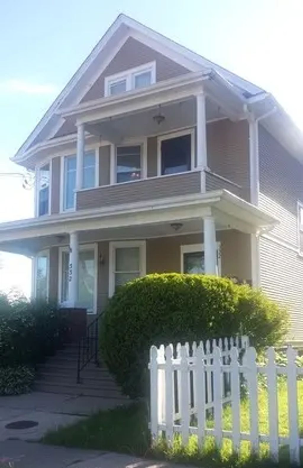 332 N West Street 2, Waukegan