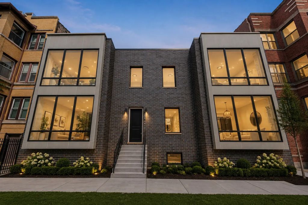 4719 S Ingleside Avenue, Chicago, 60615