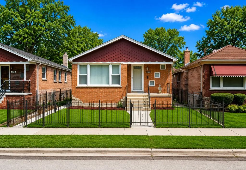 304 E 107th Street, Chicago, 60628
