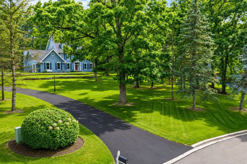 1677 Barberry Circle, Freeport