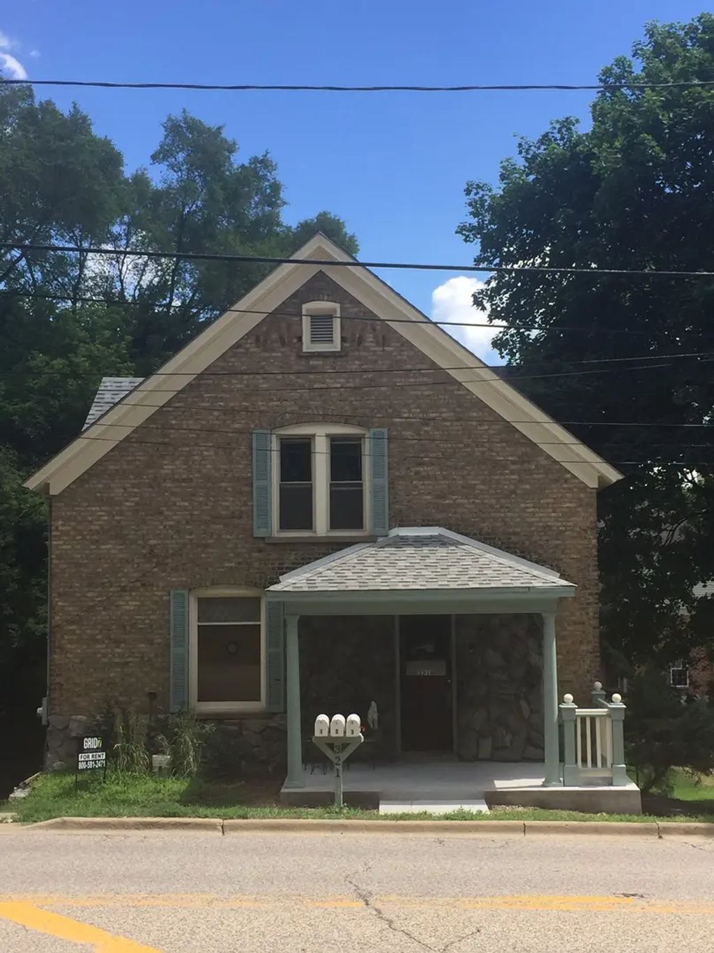 321 N Main Street 3, Algonquin