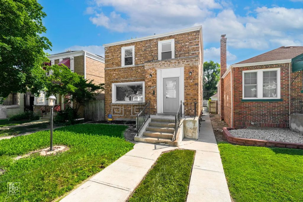 10639 S Forest Avenue, Chicago