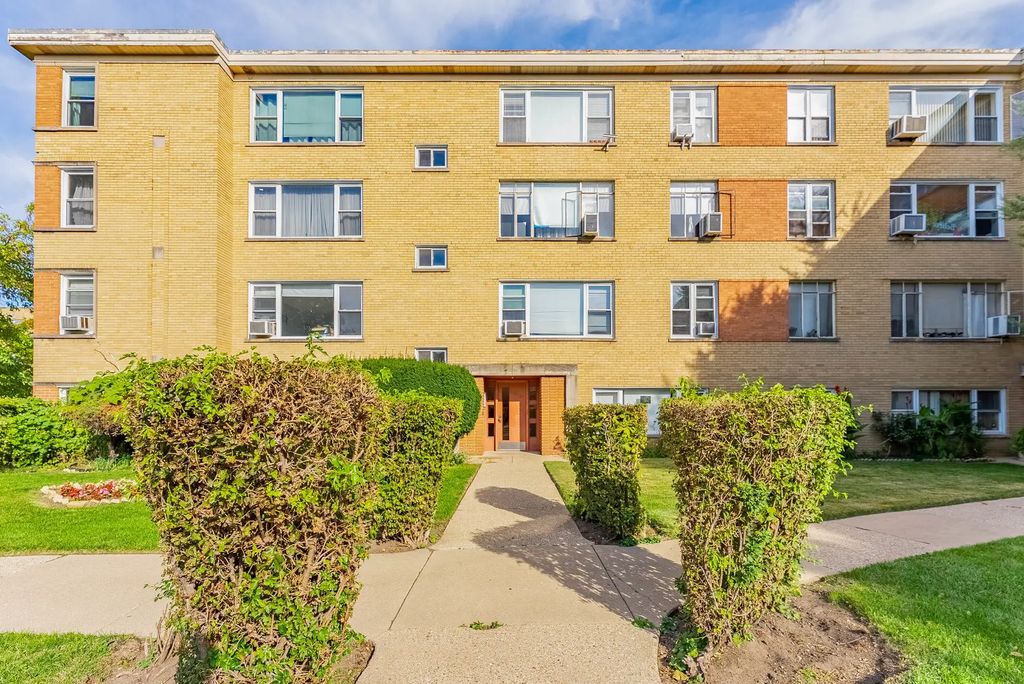 6035 N Damen Avenue 109, Chicago
