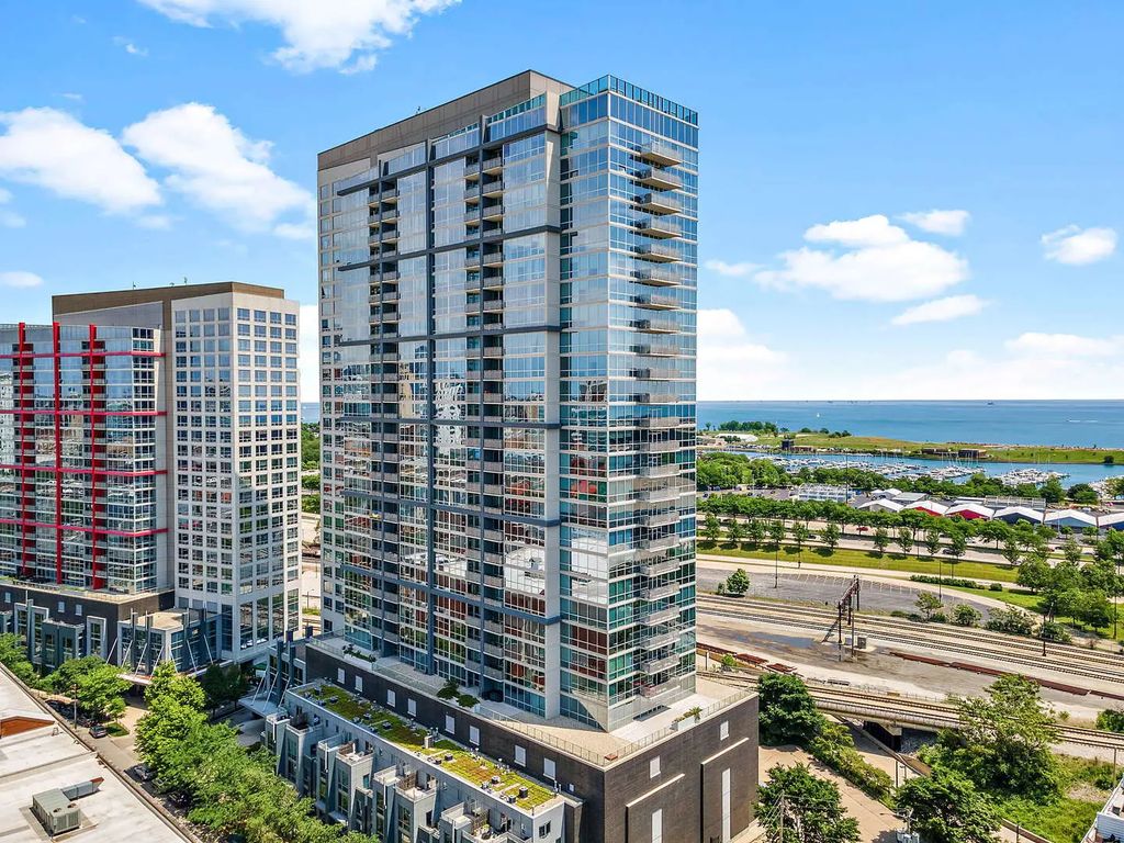 1901 S Calumet Avenue 601, Chicago, 60616