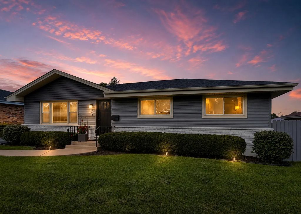 543 Victoria Lane, Wood Dale