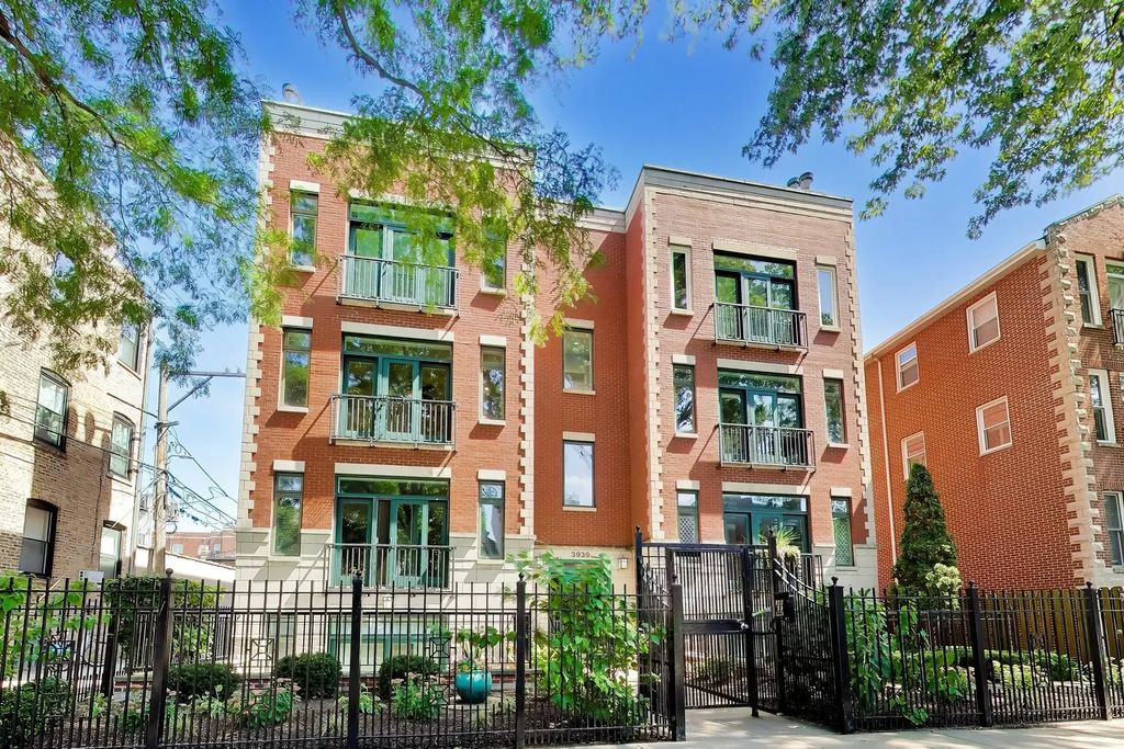 3939 N Greenview Avenue 2n, Chicago, 60613