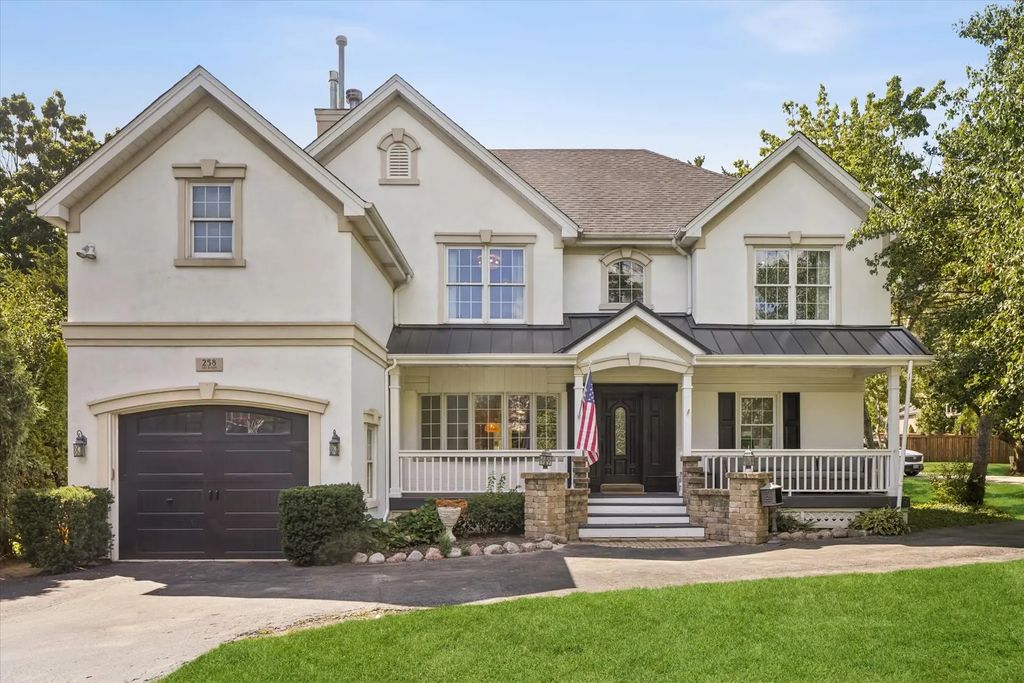 258 N Jackson Road, Clarendon Hills