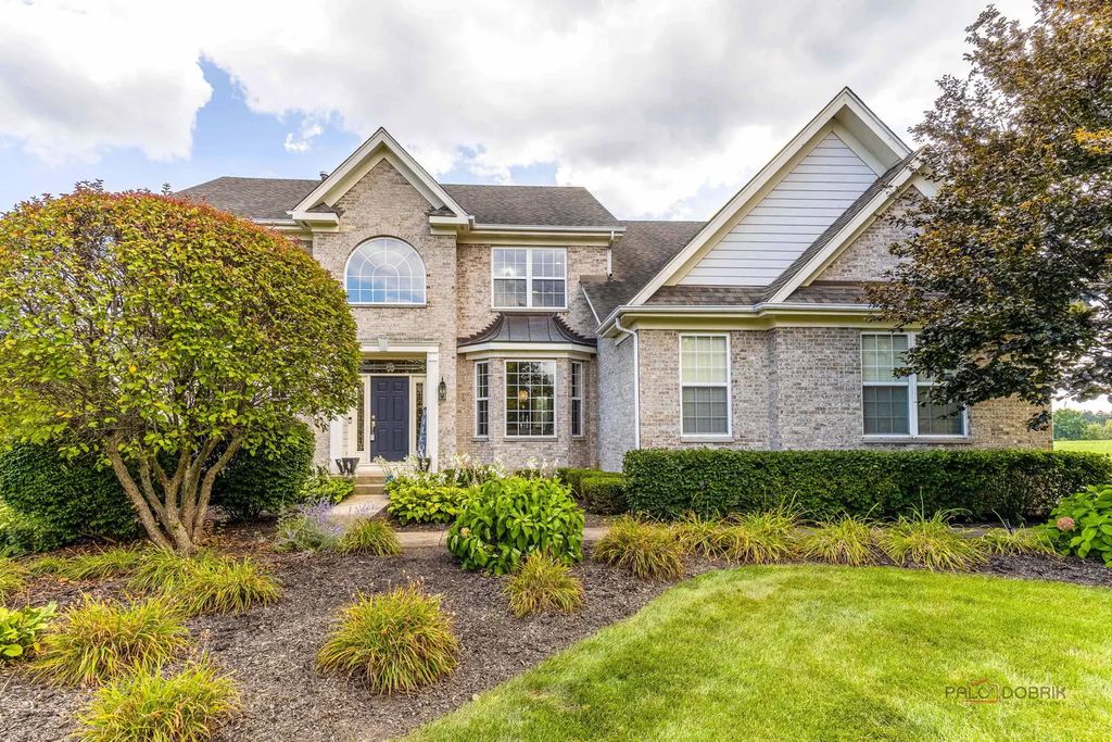 5 Kensington Court, Hawthorn Woods