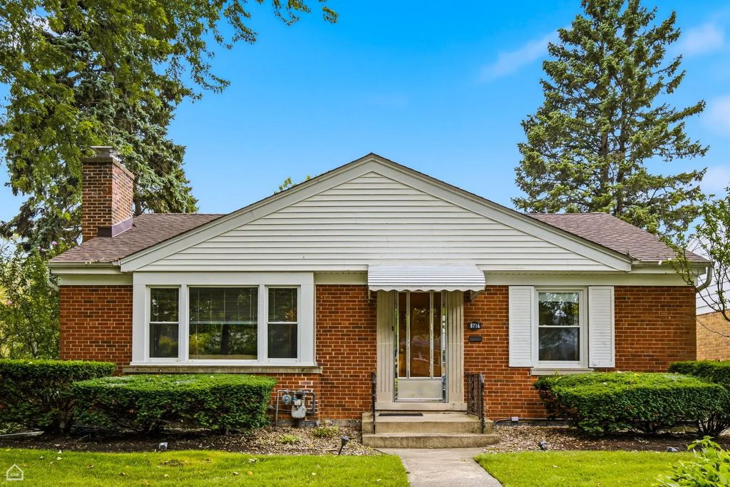 8716 N Harding Avenue, Skokie, 60076