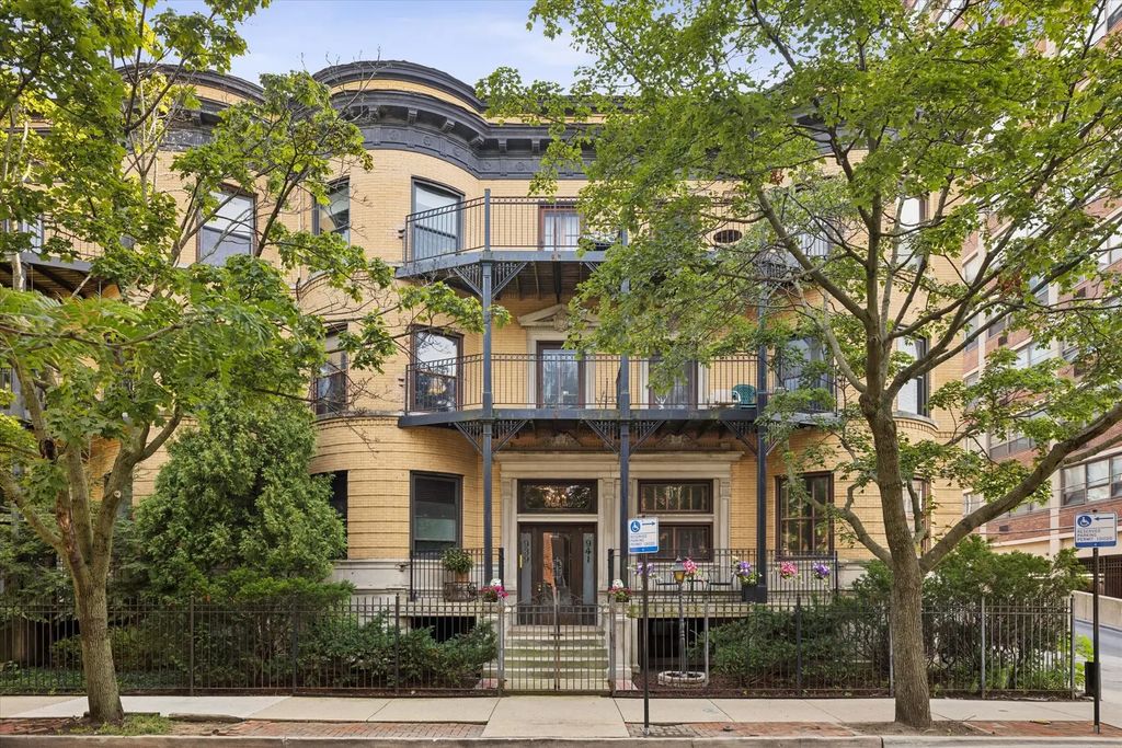 941 W Gunnison Street 1w, Chicago, 60640