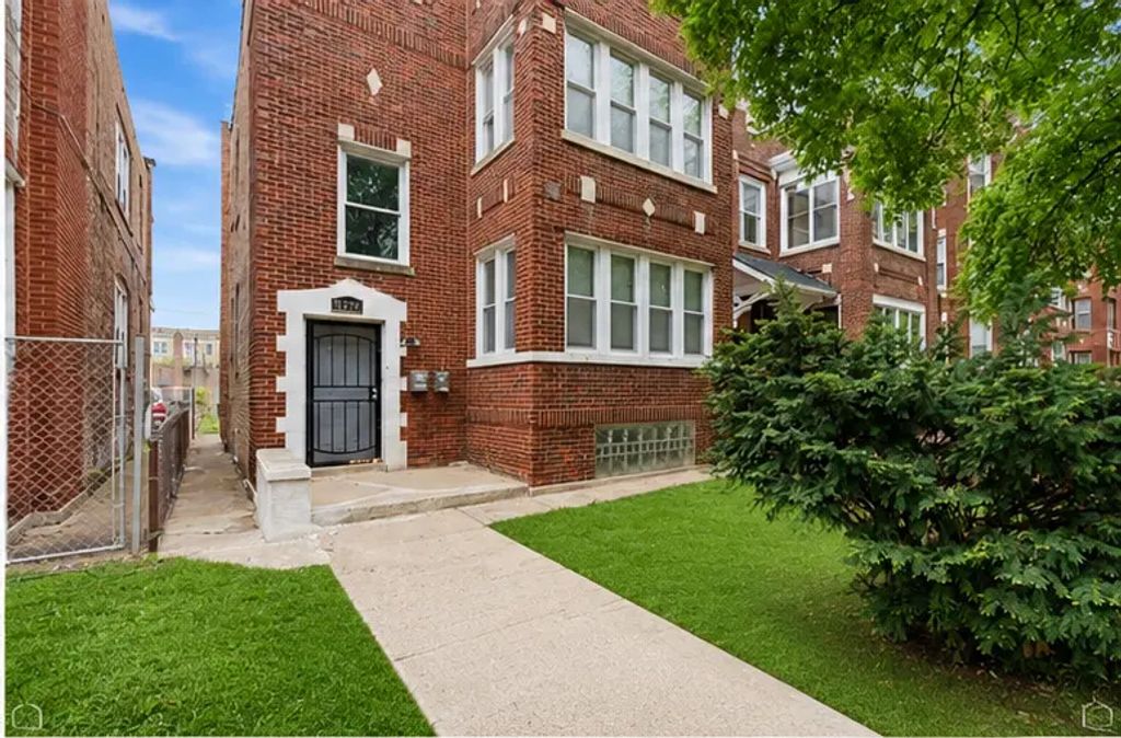 8125 S Evans Avenue, Chicago, 60619