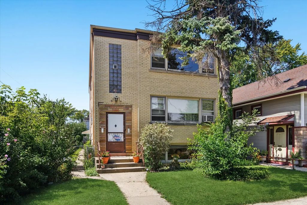 5214 N Leamington Avenue, Chicago, 60630