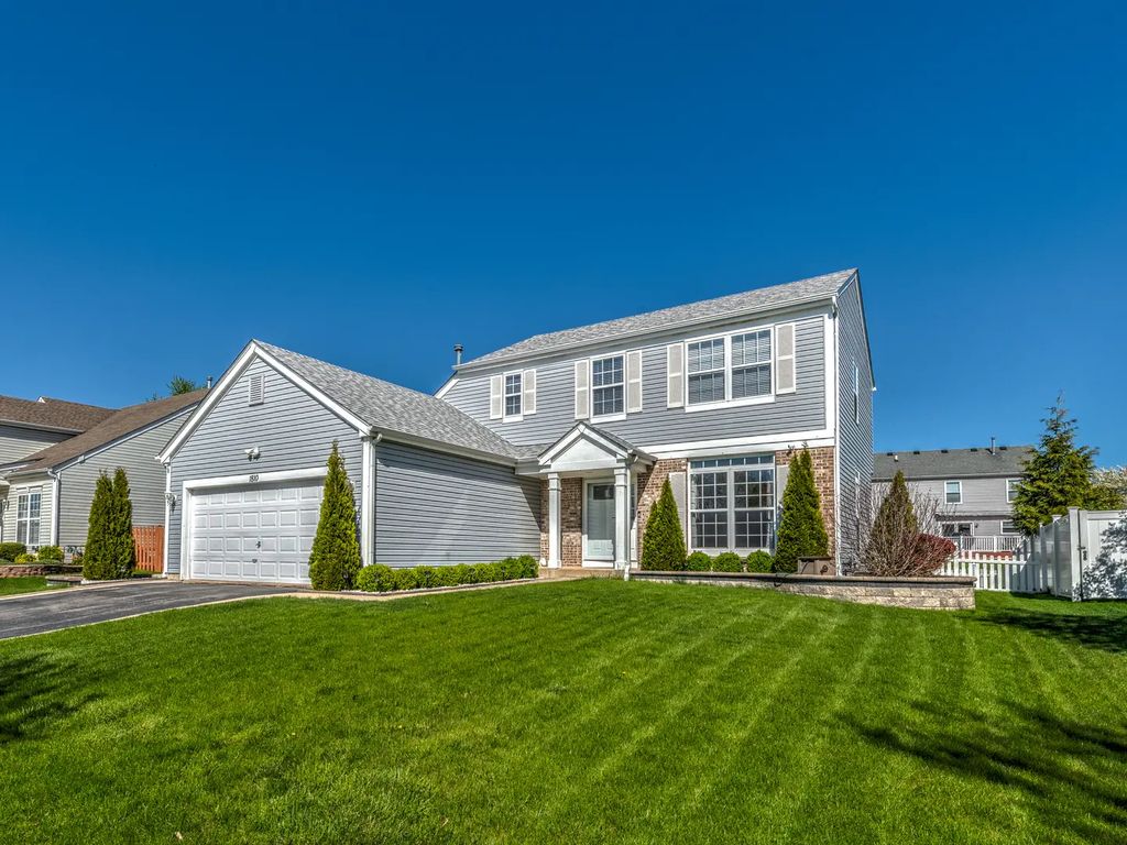 1810 Van Dyke Lane, Carpentersville