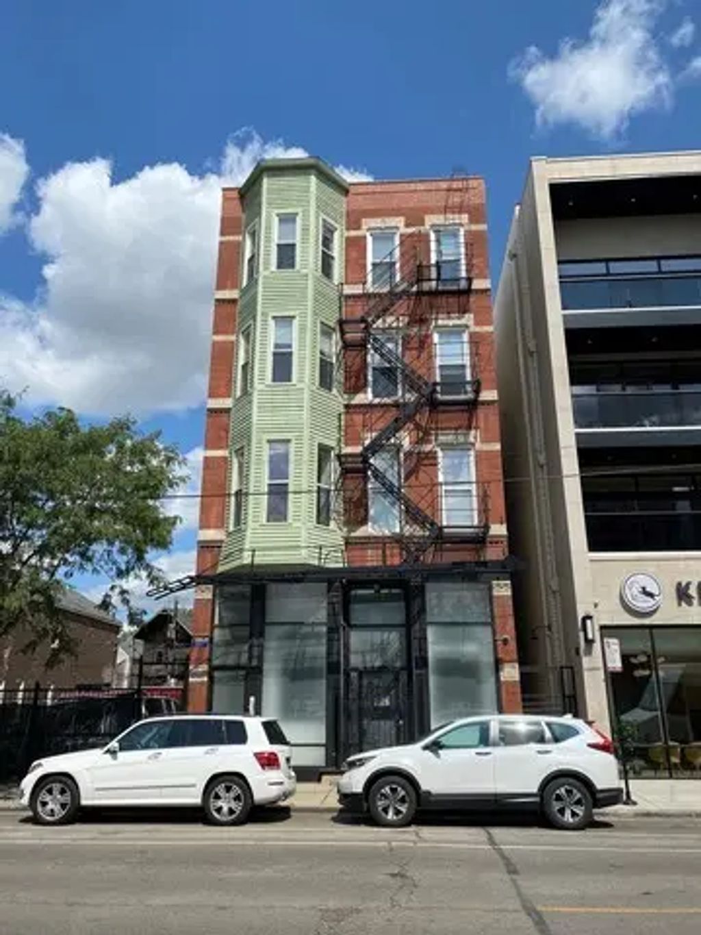 1112 W 18th Street 2f, Chicago, 60608