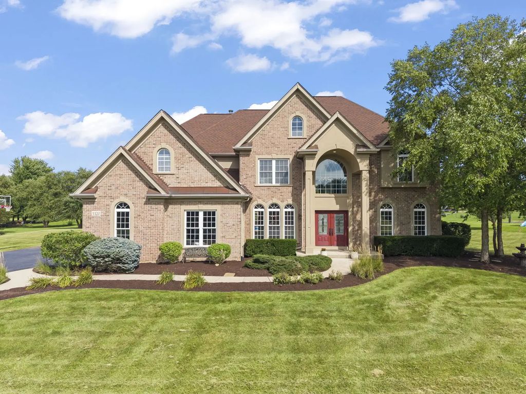 5320 Goldenrod Drive, Oswego