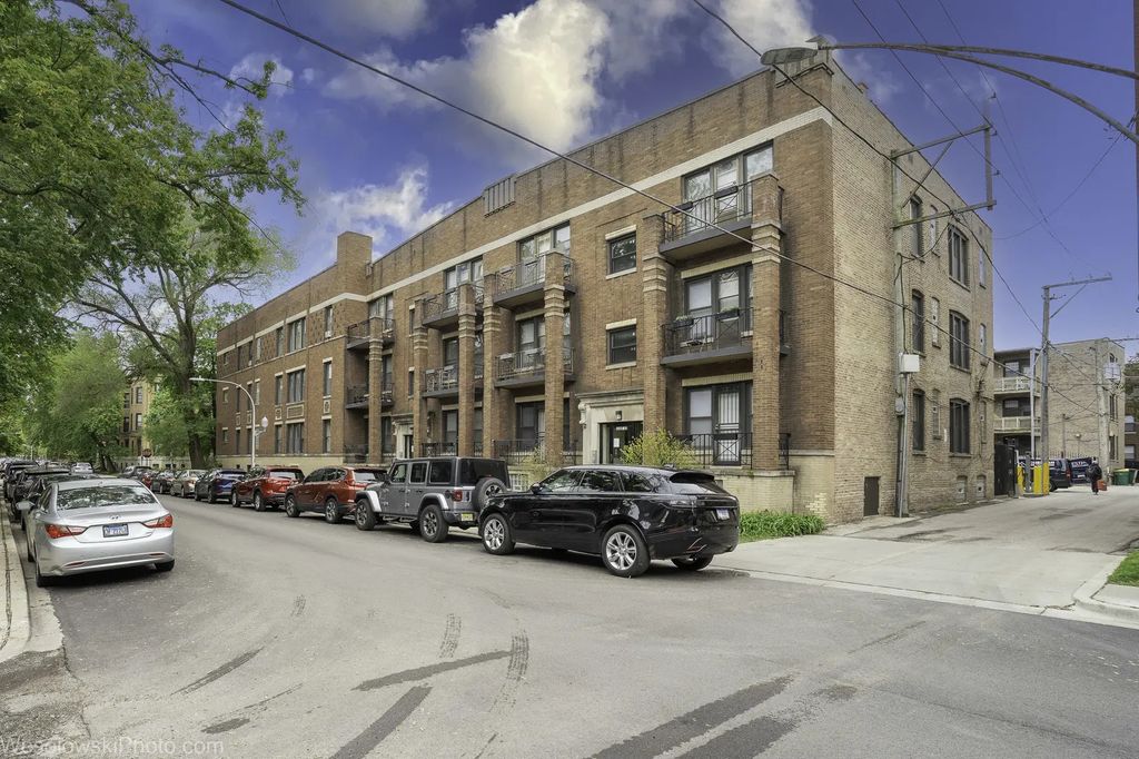 1169 E 54th Street 1, Chicago, 60615