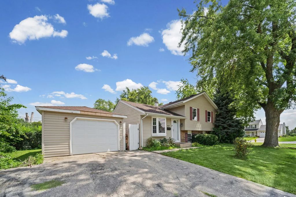 1609 Friedrich Street, Glendale Heights