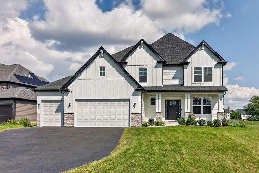 3908 Nannyberry Street, Naperville