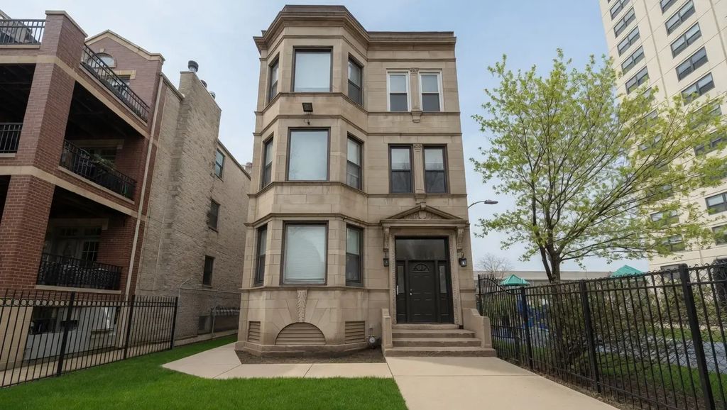 4832 N Winthrop Avenue 1w, Chicago, 60640