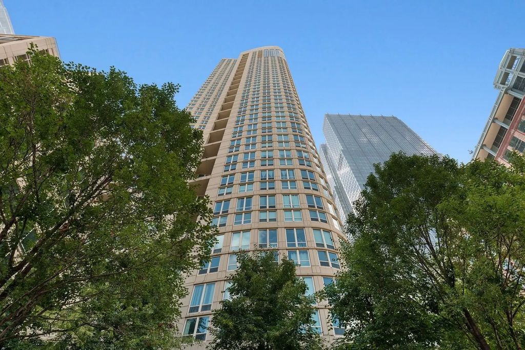 345 N Lasalle Street 1505, Chicago, 60654