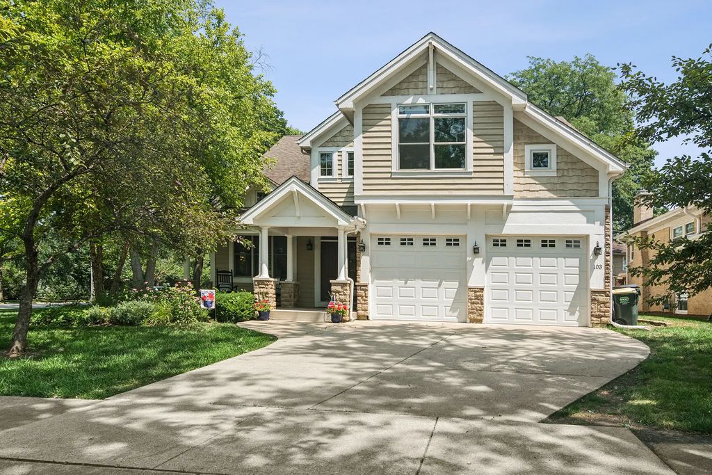 103 S Donald Avenue, Arlington Heights