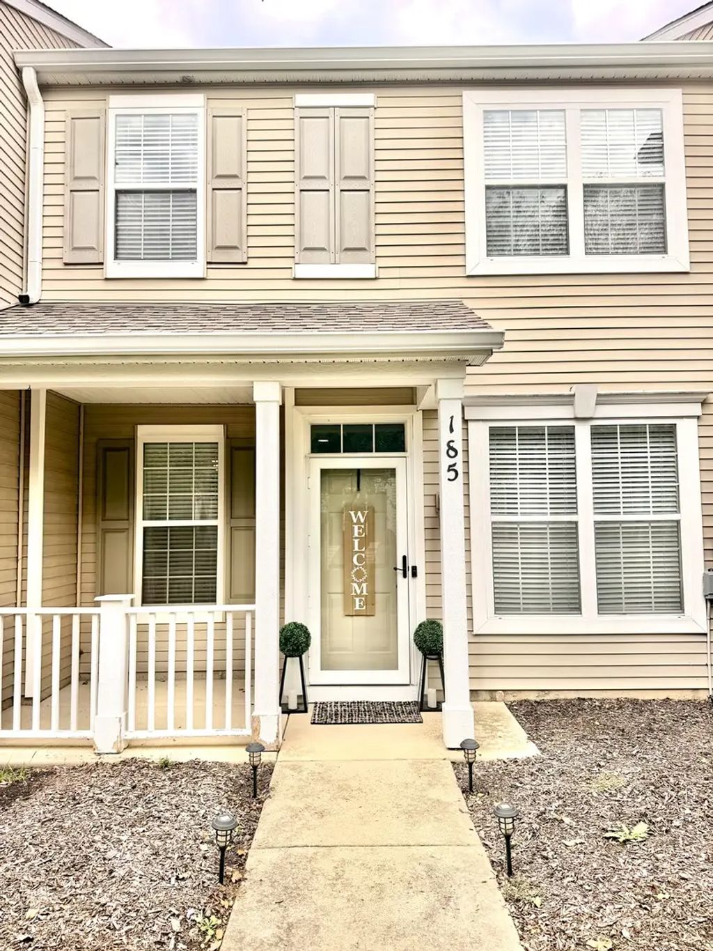185 Springbrook Trail S, Oswego