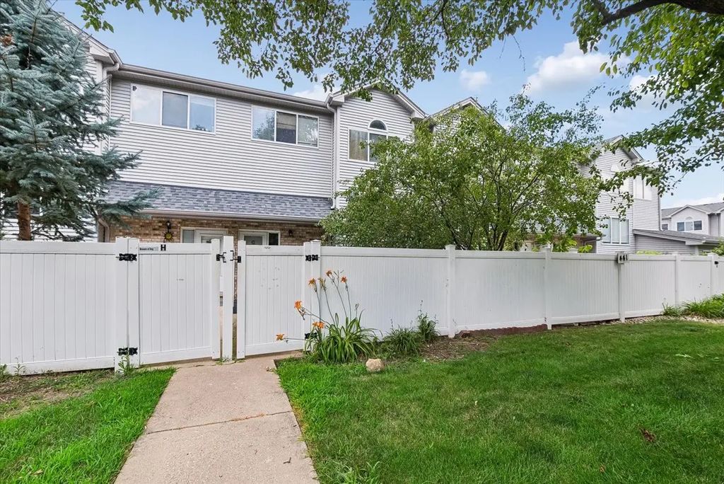 441 Park Ridge Lane G, Aurora