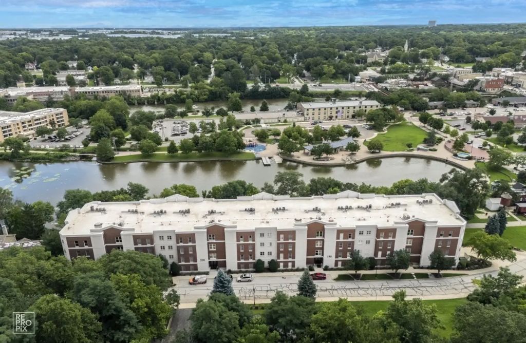 218 N Water Street 203, Batavia
