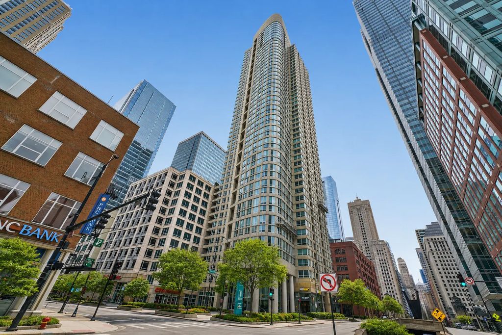 345 N Lasalle Street 1109, Chicago, 60654