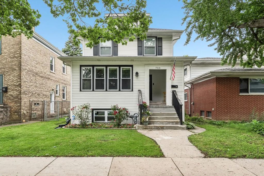 743 S Lombard Avenue, Oak Park
