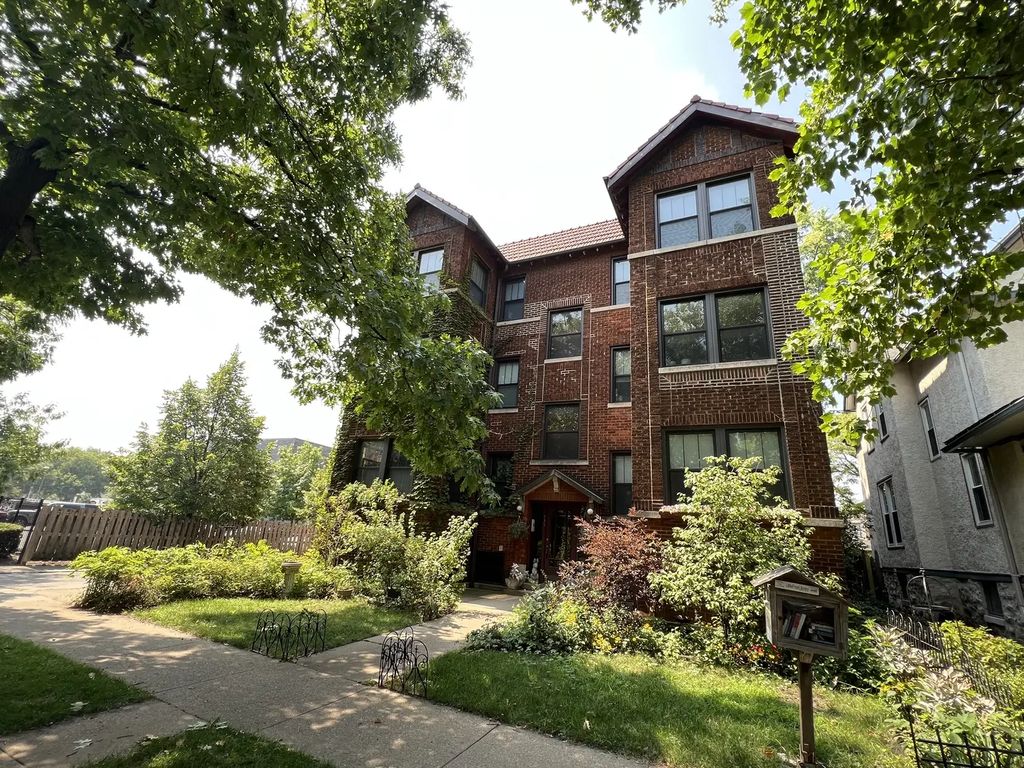 435 S Grove Avenue, Oak Park