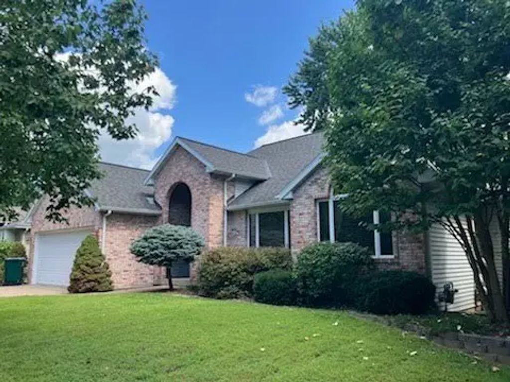 2814 W Oakbrook Court, Quincy