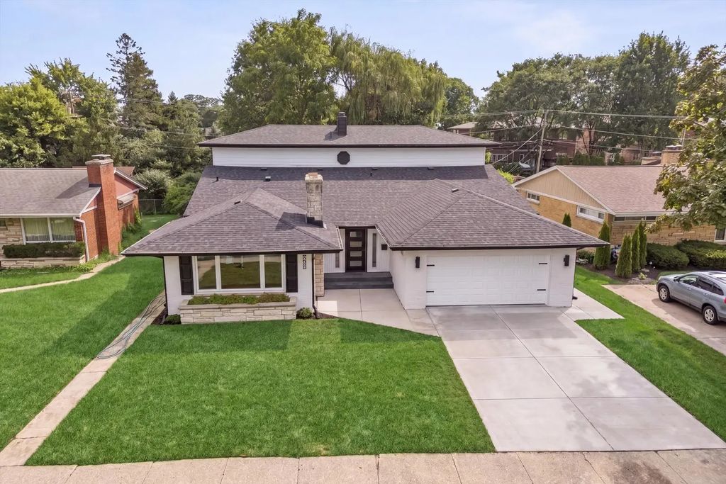 1425 Stonegate Road, La Grange Park, 60526