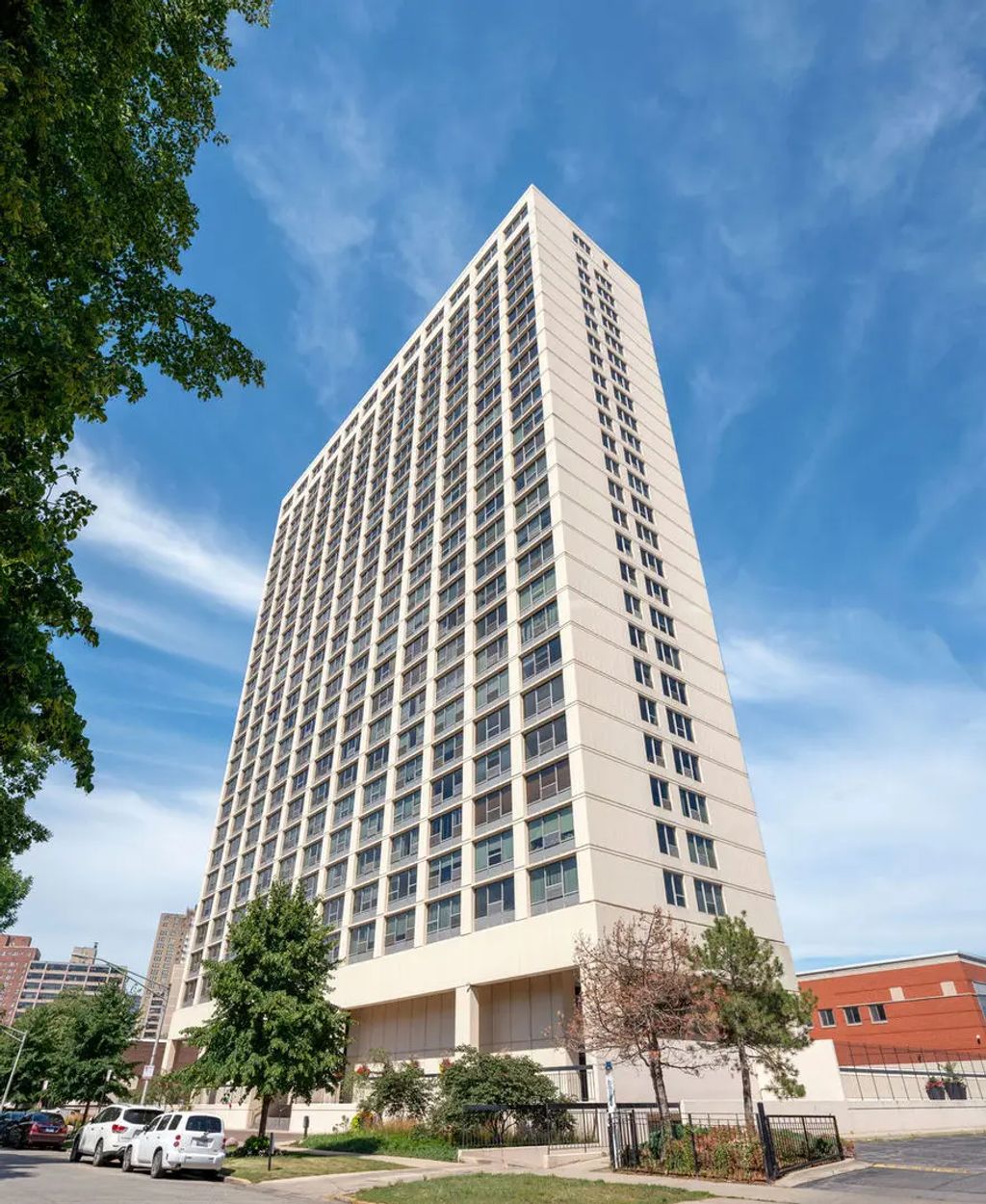 5201 S Cornell Street 16e, Chicago